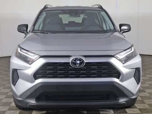 Used 2023 Toyota RAV4 LE FWD image 8