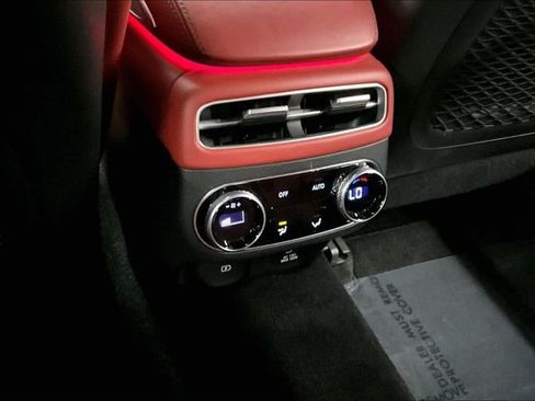 Used 2023 Genesis GV70 2.5T w/ Sport Prestige Package image 33