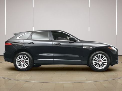 Used 2020 Jaguar F-PACE Prestige AWD/4WD image 31