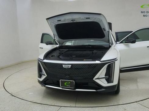 Used 2024 Cadillac Lyriq Tech w/ Driver Assist Package RWD image 76