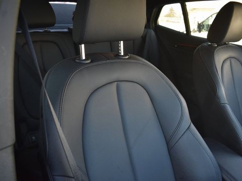 Used 2023 BMW X2 sDrive28i image 25