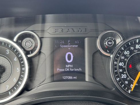 Used 2021 RAM 1500 Big Horn image 12