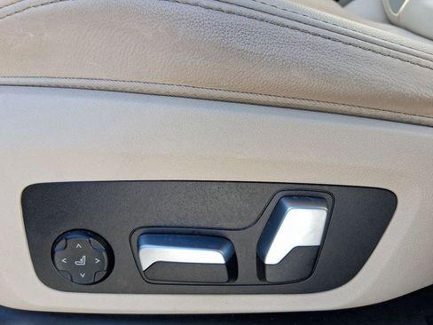 Certified 2022 BMW X3 xDrive30i w/ Convenience Package image 12