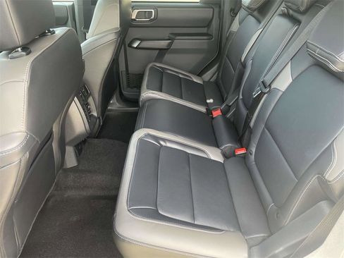 New 2025 Ford Bronco Outer Banks image 12