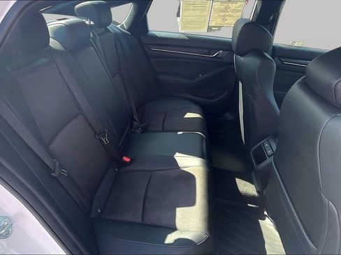 Used 2022 Honda Accord Sport image 27