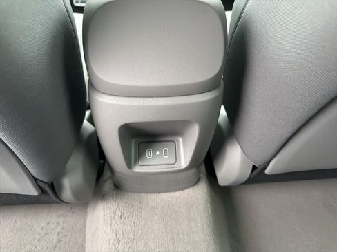 New 2026 Hyundai Elantra Sport FWD image 14