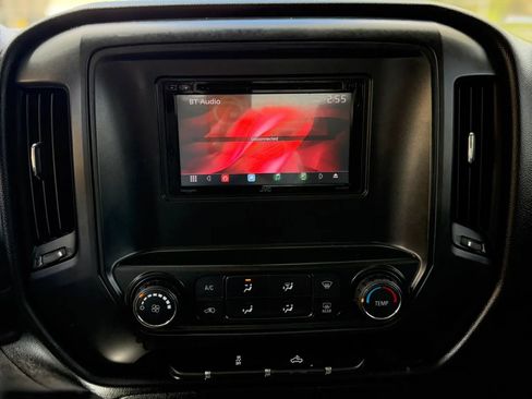 Used 2018 Chevrolet Silverado 1500 Custom w/ Custom Value Package AWD/4WD image 13