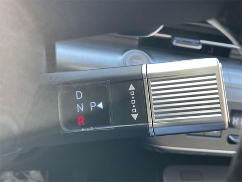 New 2026 Hyundai Kona SEL Premium image 17