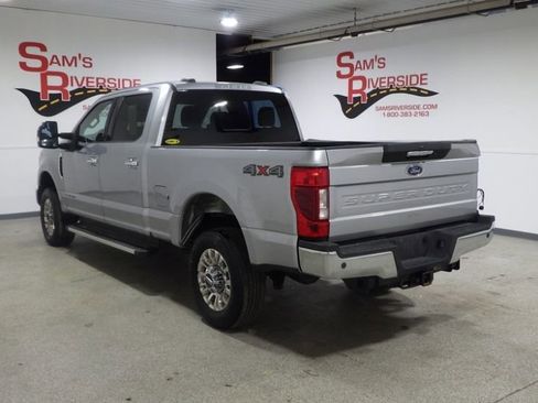 Used 2022 Ford F350 4x4 Crew Cab Super Duty image 2