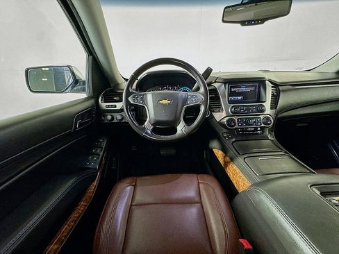 Used 2019 Chevrolet Tahoe Premier w/ Premier Plus Edition AWD/4WD image 28