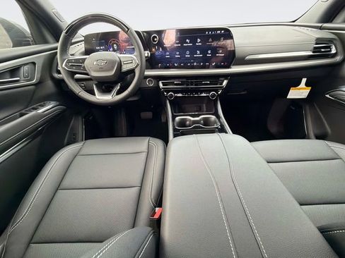 New 2026 Chevrolet Traverse LT w/ Enhanced Driving Package image 18