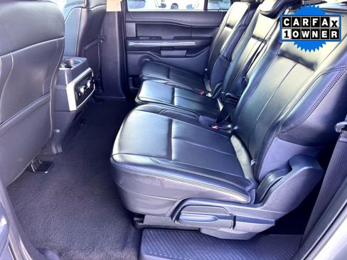 Used 2024 Ford Expedition Max XLT image 17