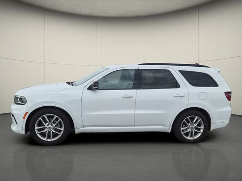 Used 2024 Dodge Durango GT RWD image 4