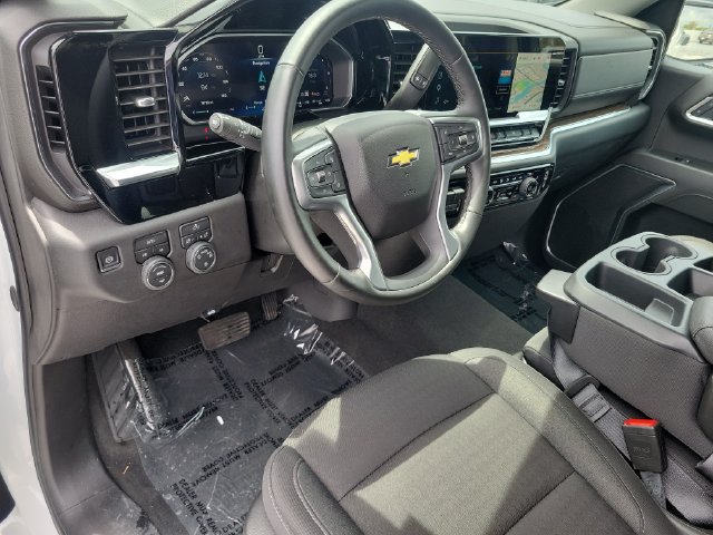 Used 2026 Chevrolet Silverado 1500 LT AWD/4WD image 23