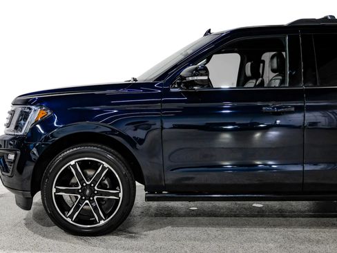 Used 2021 Ford Expedition Limited AWD/4WD image 12