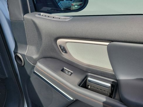 New 2025 Ford Expedition Active AWD/4WD image 13