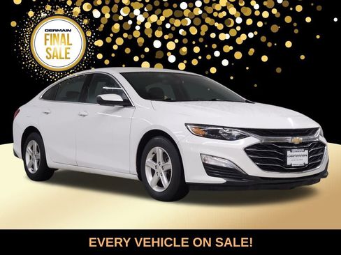 Used 2022 Chevrolet Malibu LS w/ Driver Confidence Package image 4