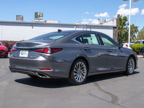 Used 2019 Lexus ES 350 Ultra Luxury image 7