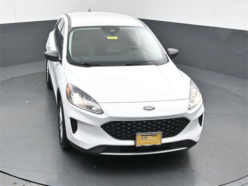 Certified 2022 Ford Escape SE w/ Convenience Package image 40