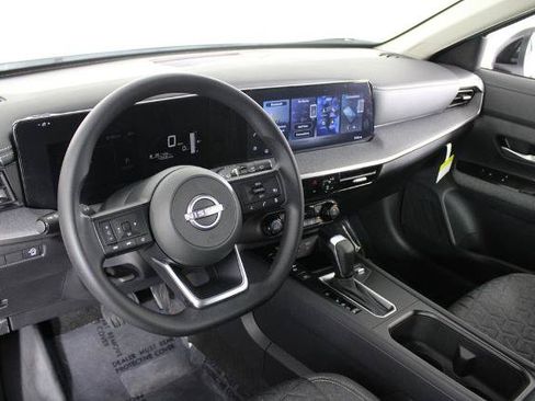Certified 2026 Nissan Kicks SV w/ Cold Weather Package FWD image 18