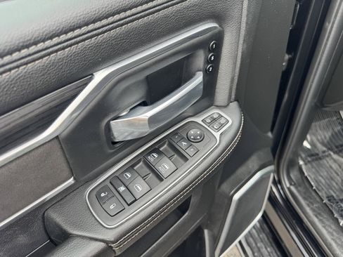 Used 2023 RAM 3500 Laramie AWD/4WD image 27