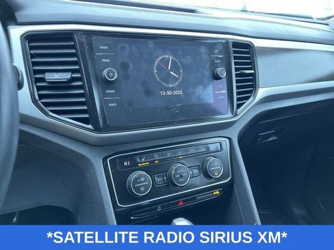 Used 2022 Volkswagen Atlas SE image 14