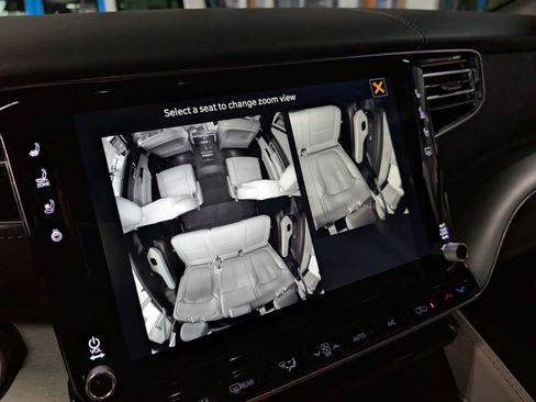 New 2026 Jeep Grand Wagoneer L Limited AWD/4WD image 29