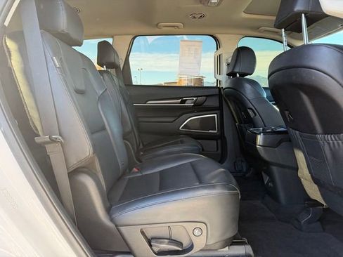 Used 2024 Kia Telluride S w/ S Sunroof Package image 27