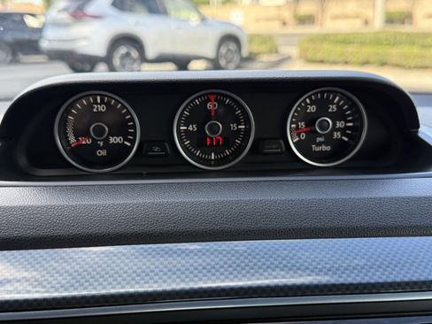 Used 2014 Volkswagen Beetle R-Line image 25