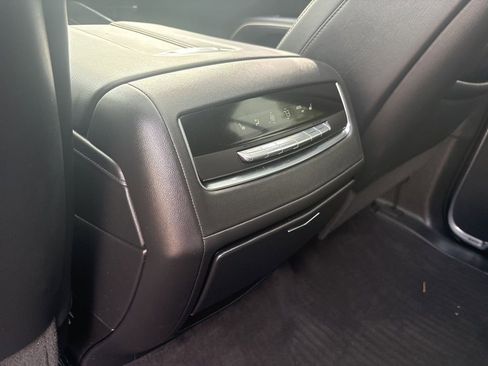 Certified 2023 Cadillac Escalade Sport AWD/4WD image 18