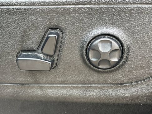 Used 2021 RAM 1500 Big Horn AWD/4WD image 22