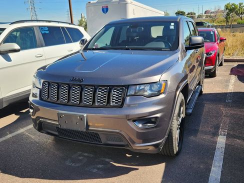 Used 2020 Jeep Grand Cherokee Altitude AWD/4WD image 4
