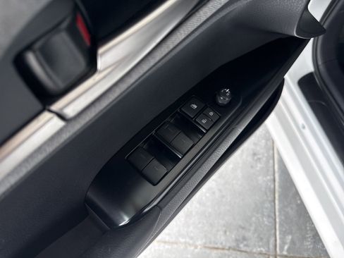 Used 2025 Toyota Camry LE image 14