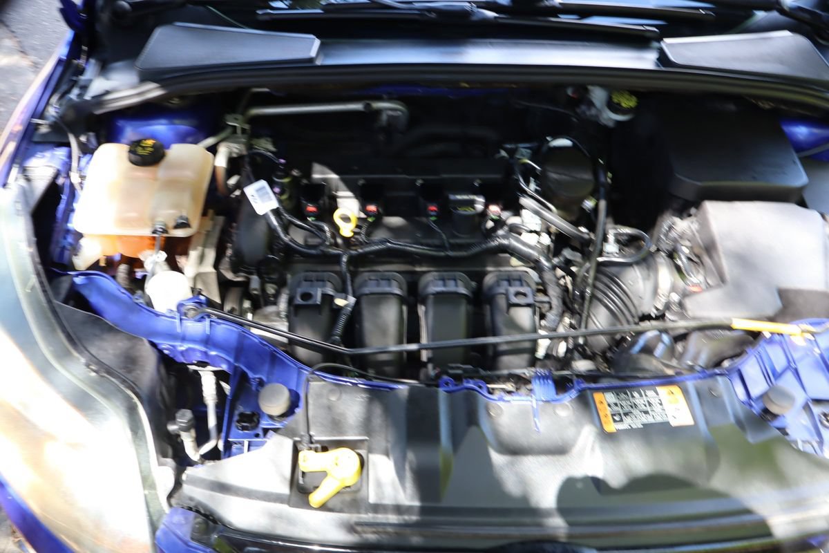 Used 2014 Ford Focus Titanium FWD image 37