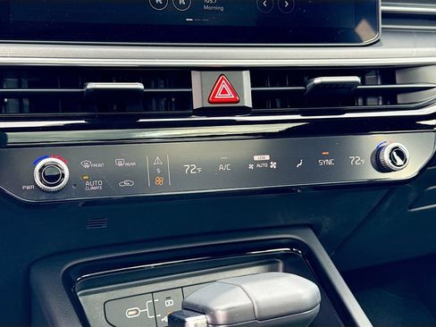 Certified 2025 Kia K5 GT-Line w/ GT-Line Premium Package AWD/4WD image 19