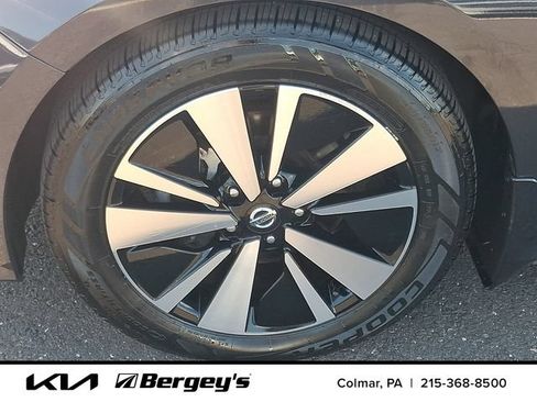 Used 2022 Nissan Altima 2.5 SV FWD image 10