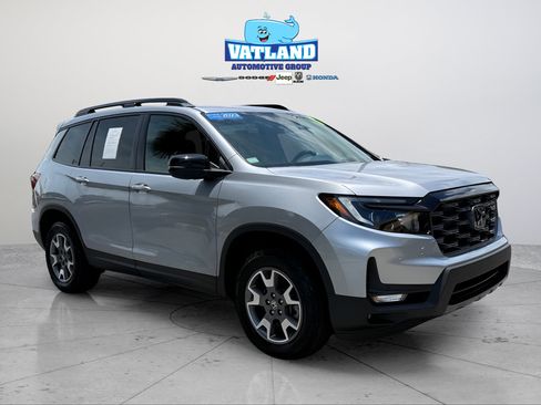 Certified 2023 Honda Passport TrailSport image 11