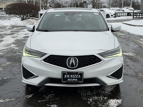 Used 2019 Acura ILX w/ Premium Package image 2