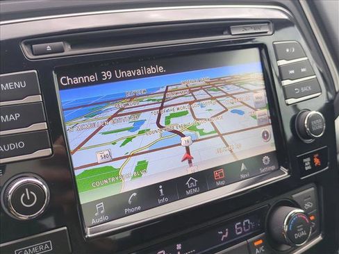 Used 2018 Nissan Maxima SR w/ Midnight Edition image 13