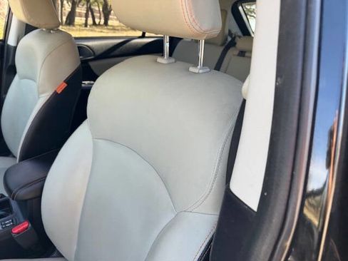 Used 2016 Subaru Crosstrek 2.0i Limited image 40