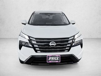 Used 2024 Nissan Rogue SV video 2