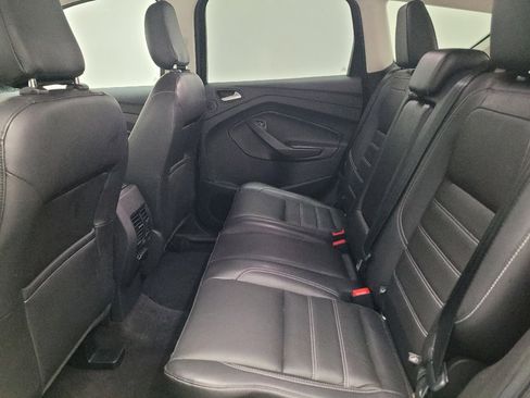 Used 2018 Ford Escape Titanium w/ Ford Safe & Smart Package AWD/4WD image 18