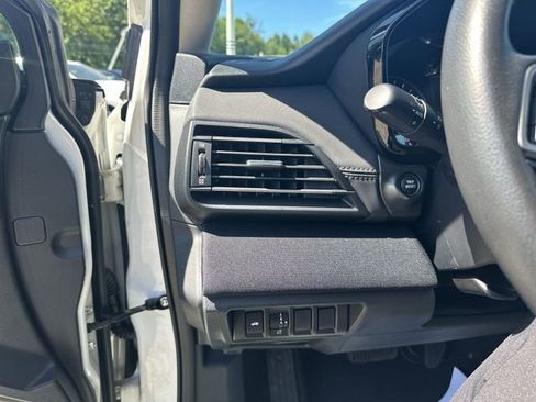 Used 2025 Subaru Legacy Premium AWD/4WD image 21