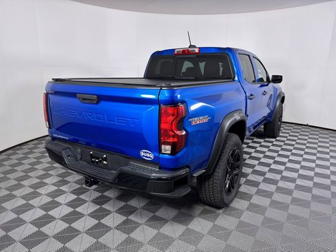 Used 2023 Chevrolet Colorado Trail Boss w/ Technology Package AWD/4WD image 17