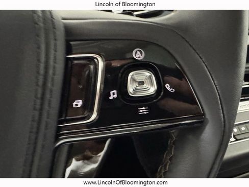 New 2026 Lincoln Aviator AWD image 43
