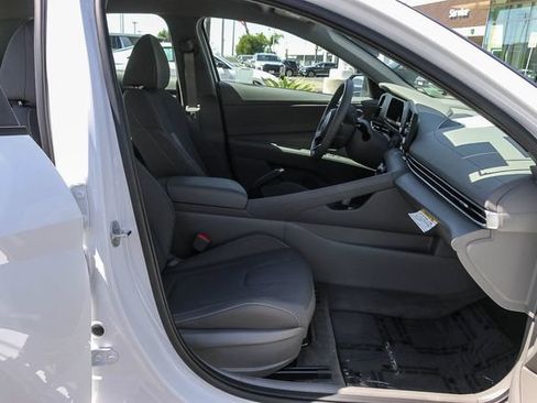 Certified 2026 Hyundai Elantra Sport FWD image 20