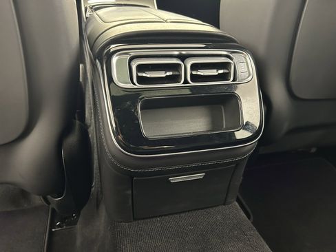 Used 2022 Mercedes-Benz S 580 4MATIC Sedan image 36