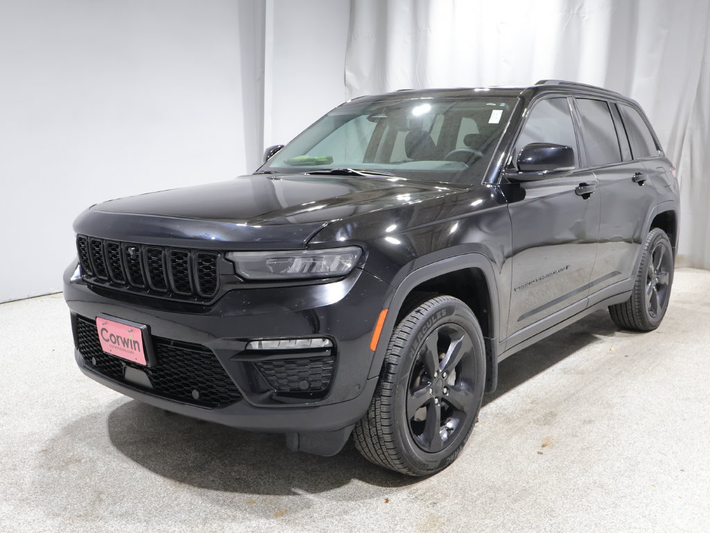 Certified 2023 Jeep Grand Cherokee Limited w/ Luxury Tech Group II AWD/4WD image 7