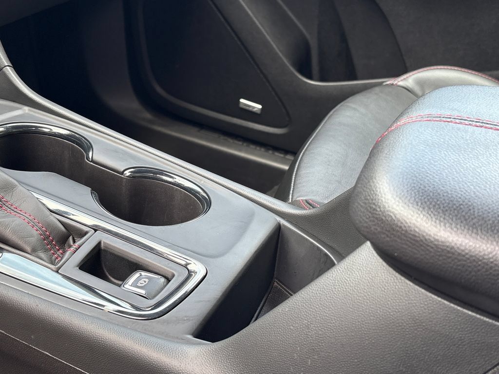 Used 2024 Chevrolet Equinox RS w/ RS Leather Package FWD image 23