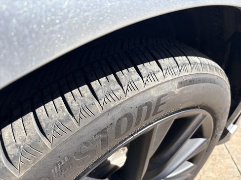 Used 2025 Lexus RX 500h F Sport image 12